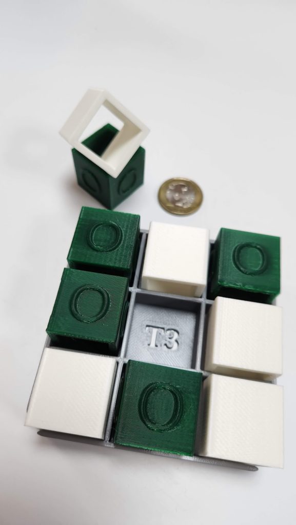 tic tac toe t3 game pieces